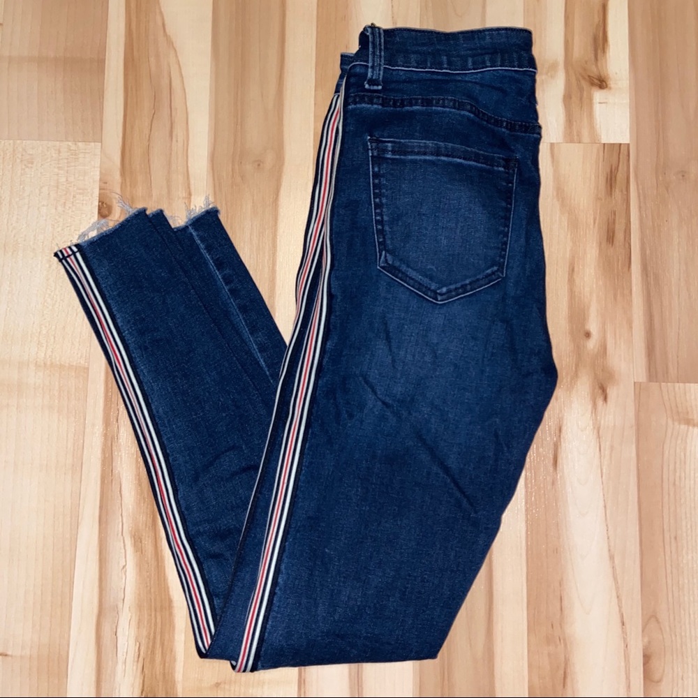 High-waisted jeggings